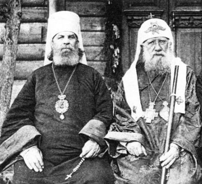 …он познакомился с архимандритом Тихоном (Белавиным), будущим патриархом